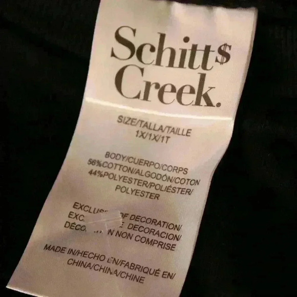 Moira Schitt Bebe Its Cold Outside Sweatshirt 1X Merry Ugly Christmas Plus - Picture 3 of 16